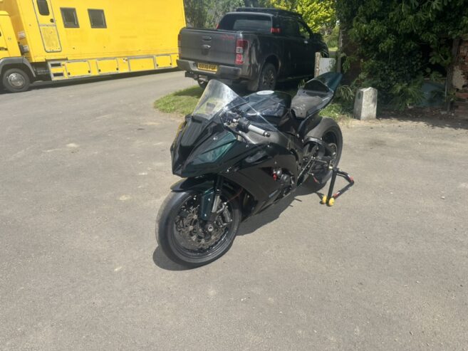 ZX10R