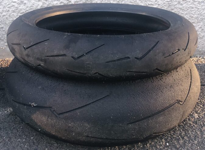 Pirelli supercorsa v3 race tyres