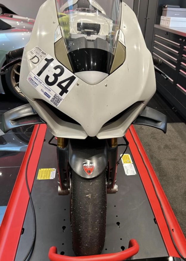 Ducati V4r 2023 🔴SOLD🔴
