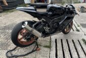 Zx10r gen 4 Race Bike