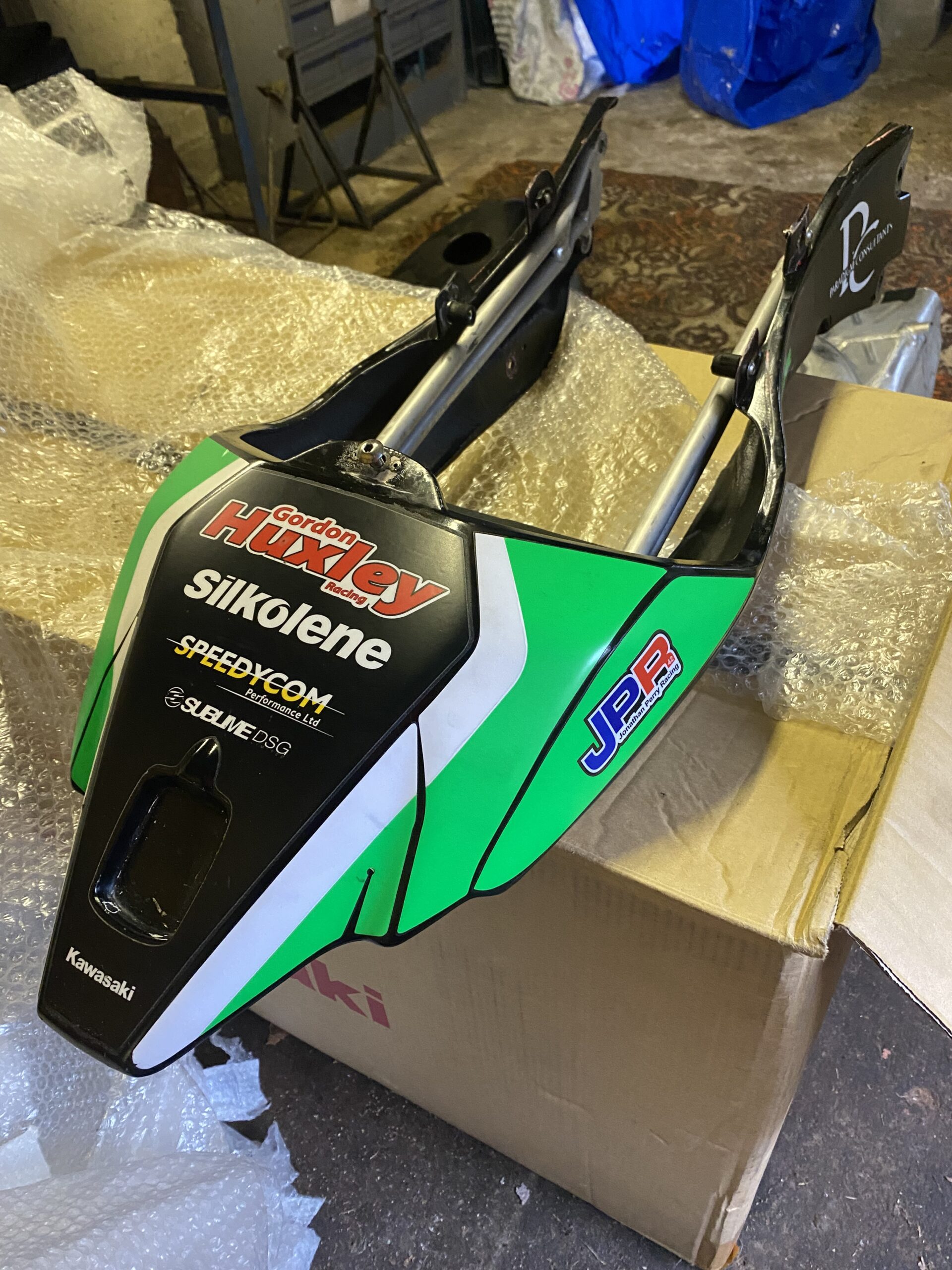 SOLD – SOLD – SOLD 2021 Kawasaki ZX10RR Parts – 24 Litre TT / Endurance Tank , Variable stacks, ECU Communicator/Adapter 🔴SOLD🔴