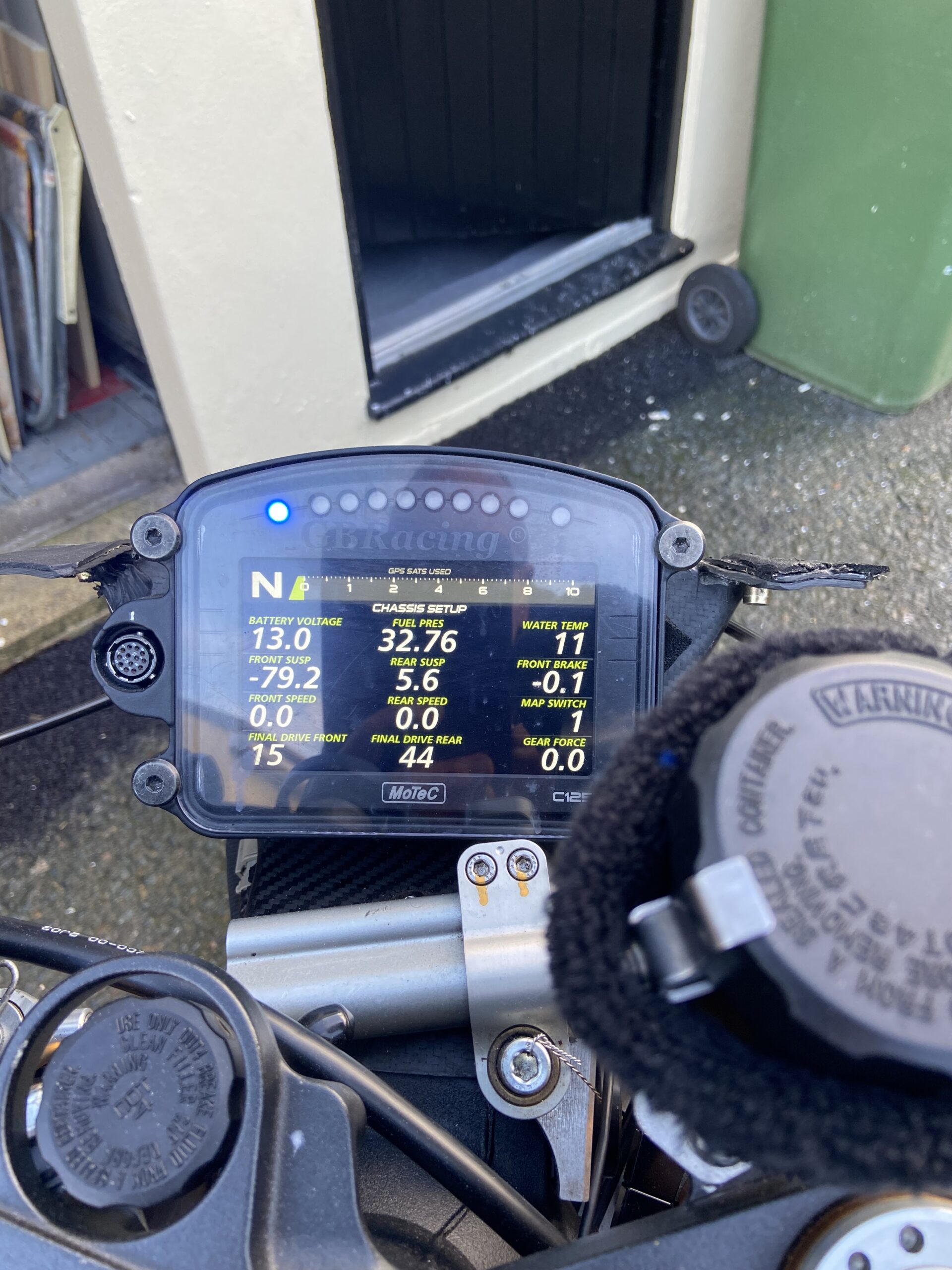 2022 R6 🔴SOLD🔴