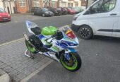 Kawasaki Zx6r track/ race bike