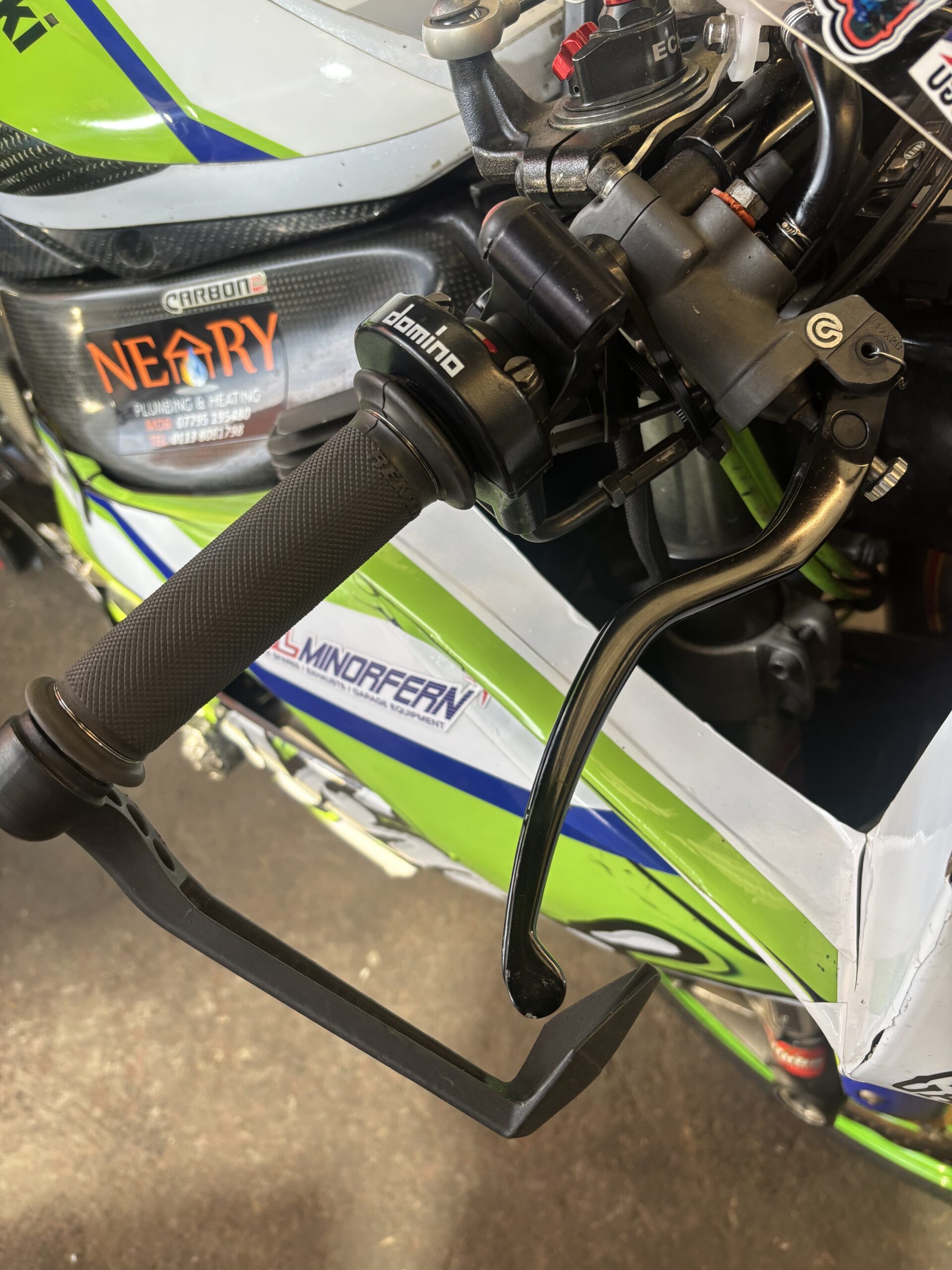 Kawasaki zx6 2010 race bike