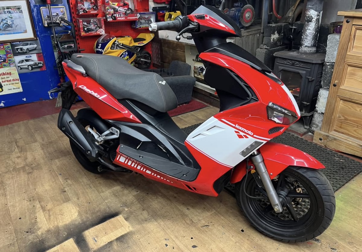 Lexmoto Diablo 50cc scooter