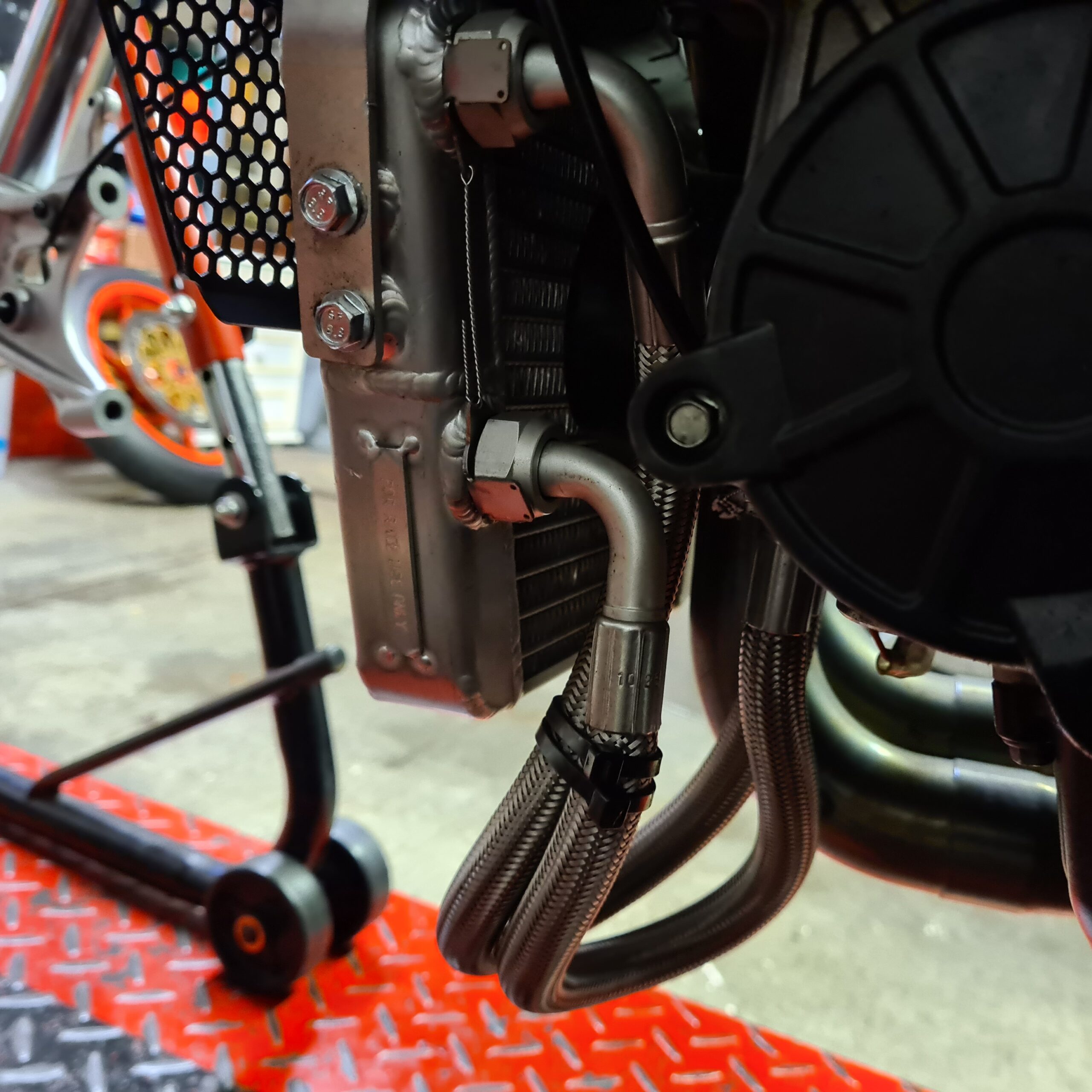 Aprilia rs660 BSB Race bike