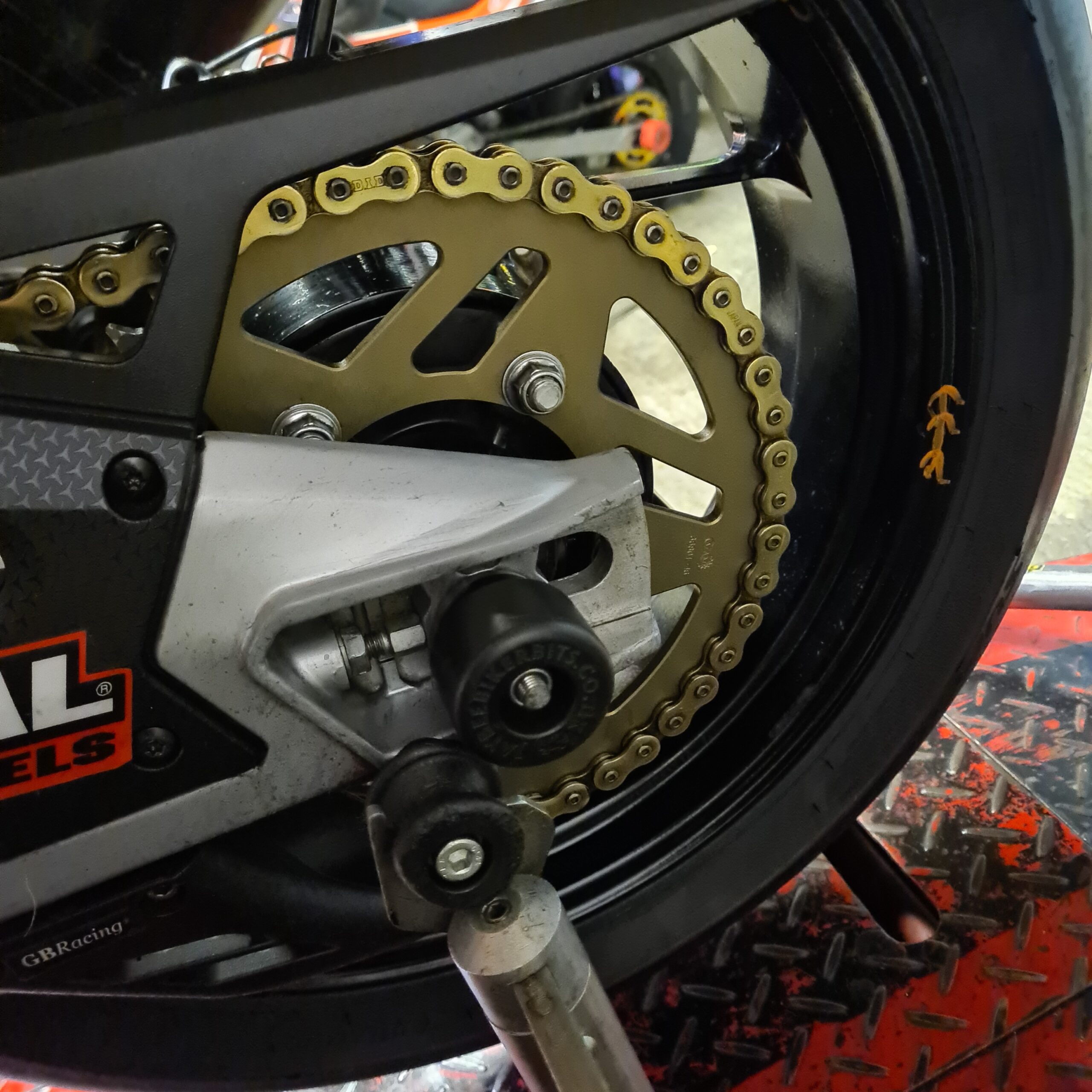 Aprilia rs660 BSB Race bike